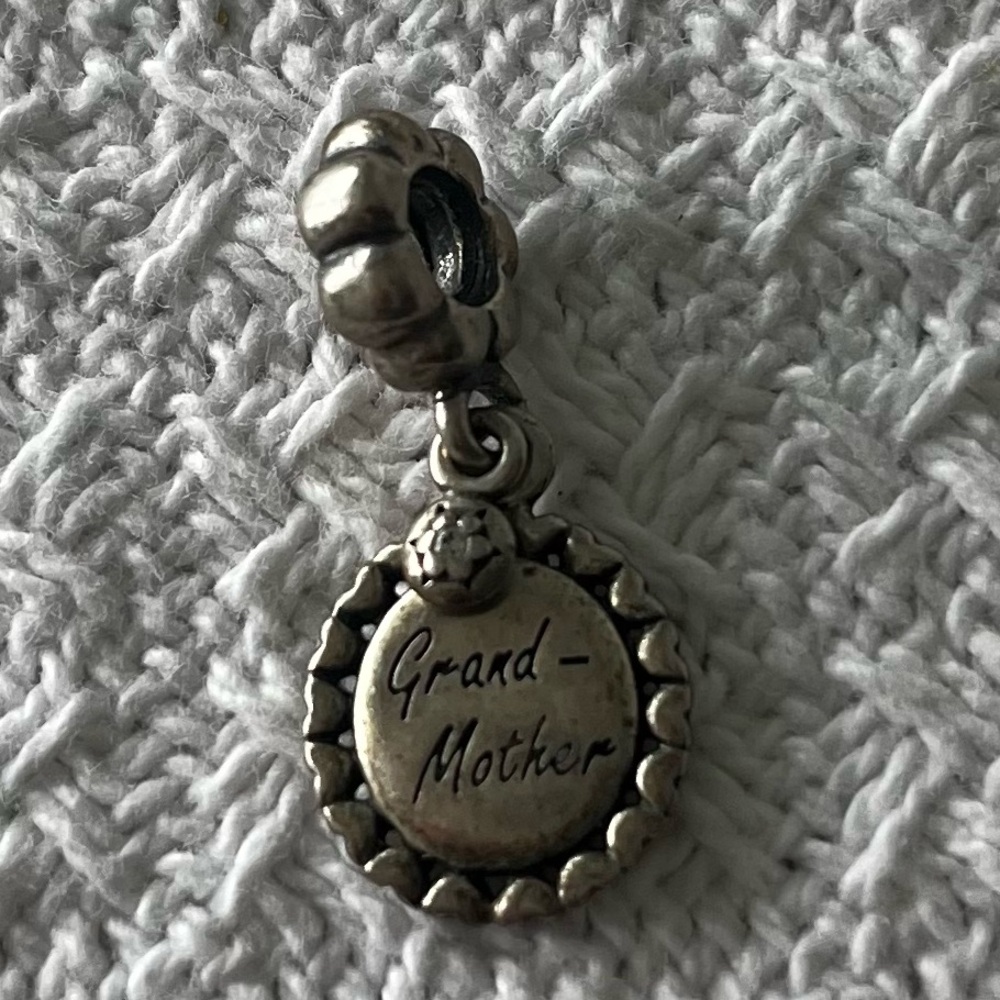 Pandora Charm Grand Mother Silver Bead